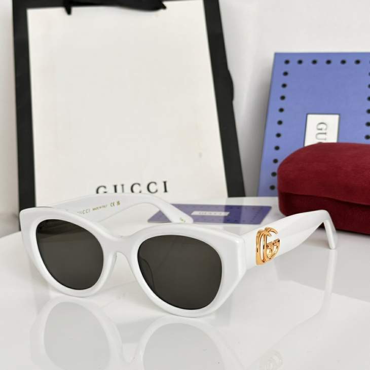 Picture of Gucci Sunglasses _SKUfw79398978fw